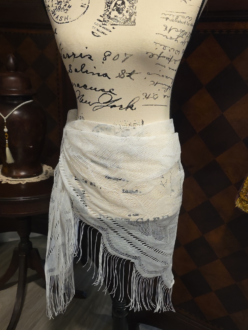 Lightweight Off White Fringe Scarf/Wrap - Picture 9 of 10